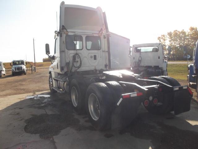 Image #3 (2015 FREIGHTLINER CASCADIA T/A 5TH WHEEL TRUCK)